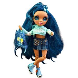 Rainbow High Jr Junior Skyler Bradshaw Blue 9 Inch Doll Outfit Backpack Shoes